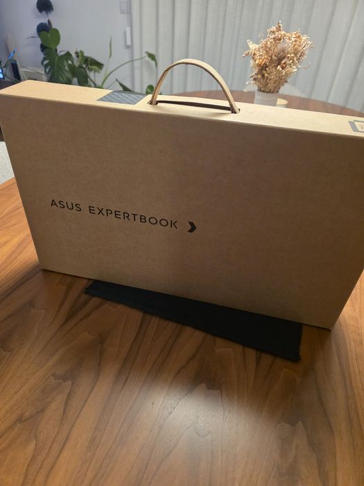 Asus ExpertBook 15.6" 13th Gen 16GB 512GB SELADO. Troca/retoma