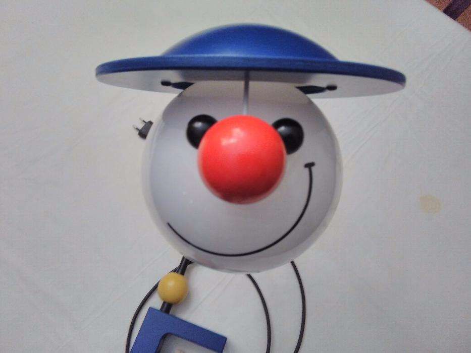 Candeeiro infantil flexível com suporte para quarto de criança