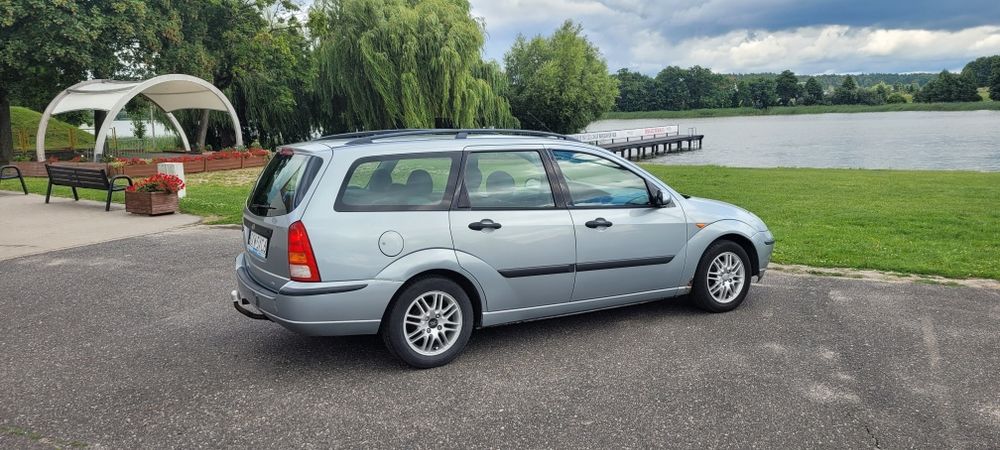 Ford focus mk1 1.6 benzyna + GAZ 2004