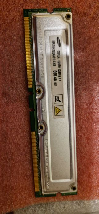 Placa de som e memorias