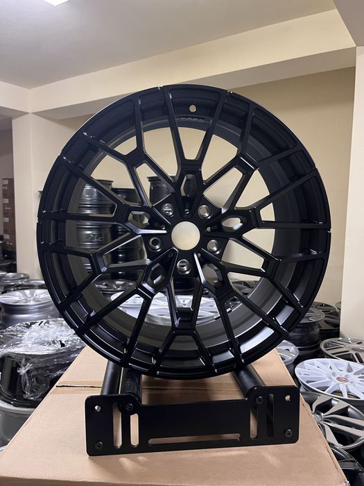 Jantes 19” 5x120 Novas 2+2 Compativeis BMW style 827m serie 1,2,3,4,5