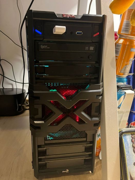 Komputer stacjonarny