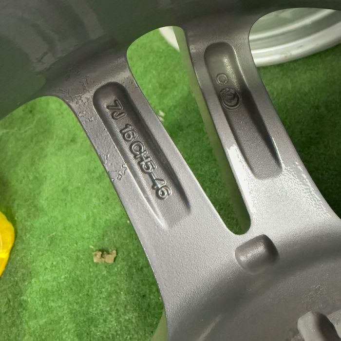 Диски оригінальні 5/108 r16 Peugeot 508, 407, Expert, Traveller.