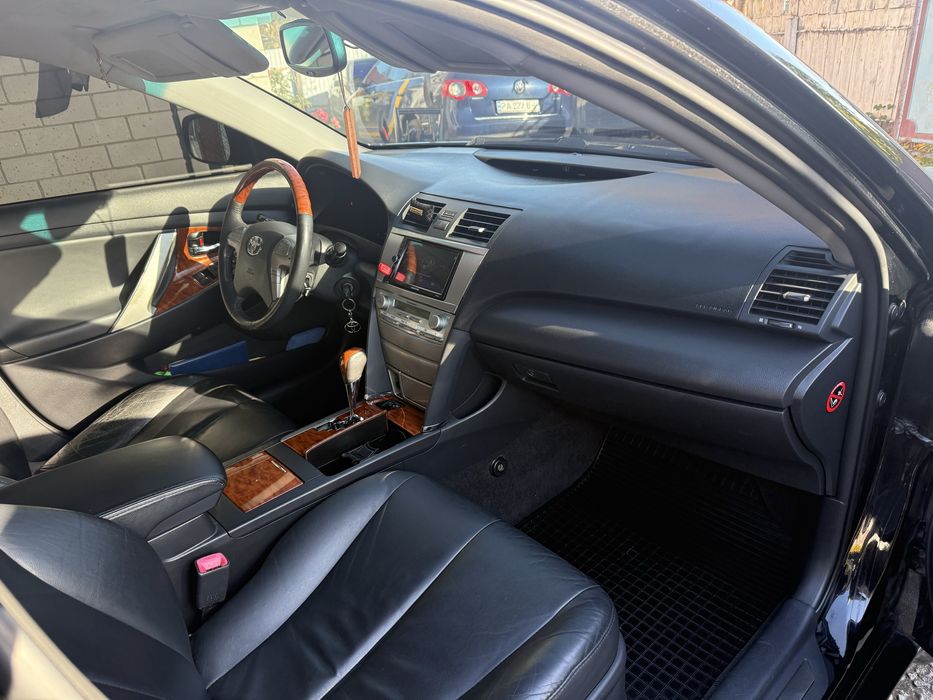 Toyota Camry 3.5 РІДНА ФАРБА !!!