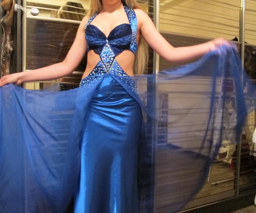 Платье с камнями Swarovski