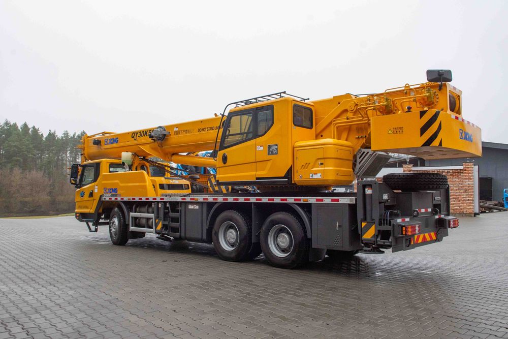 Автокрани XCMG від 25 до 100 тон