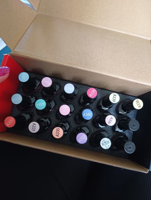Lakiery hybrydowe żel 18 sztuk gel Polish
