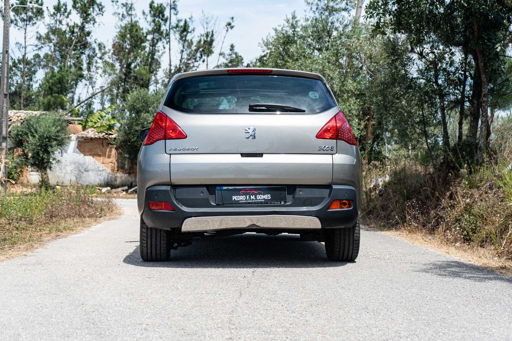 Peugeot 3008 110CV 140 Mil KM Garantia 18 Meses