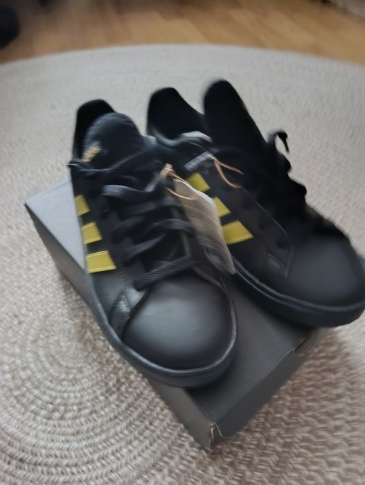 Adidas Grand Court 2.0