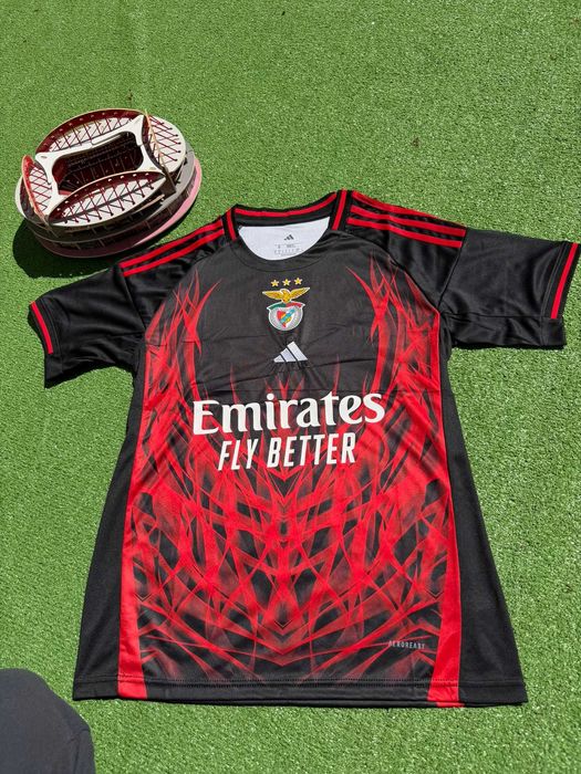 Camisola Benfica Edição Comemorativa 25/26