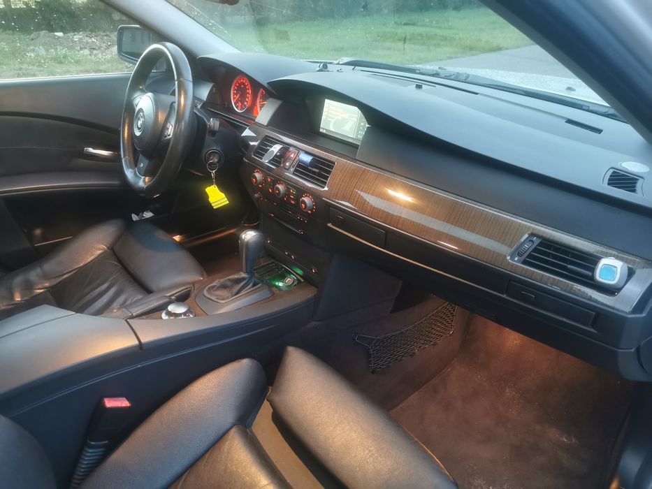 BMW E60 545i 4.4 V8 N62B44 + LPG  180tys km— Japonia - po kolizji