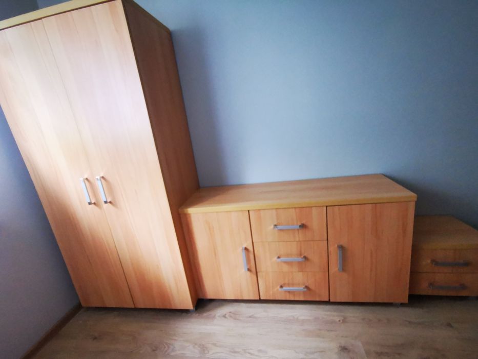 Komplet zestaw mebli 7 elementów + materac