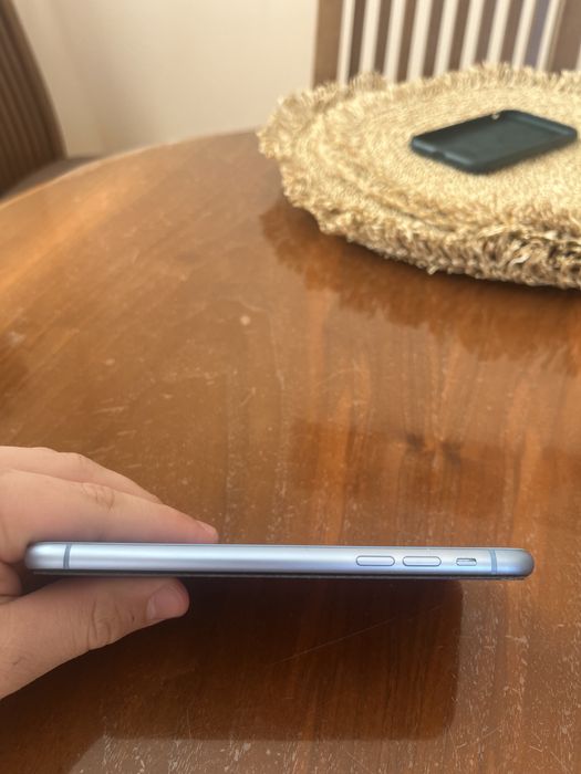 iphone xr 88% айфон