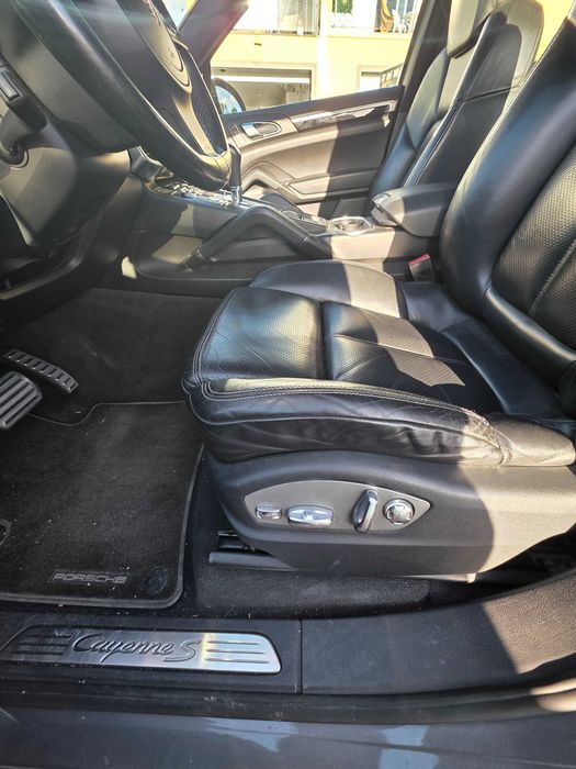 Porsche Cayenne S E-Hybrid