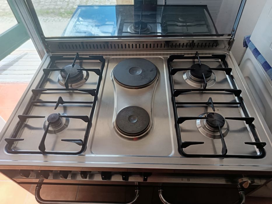 Fogão inox 4 bocas gás e 2 eletricas Tróia