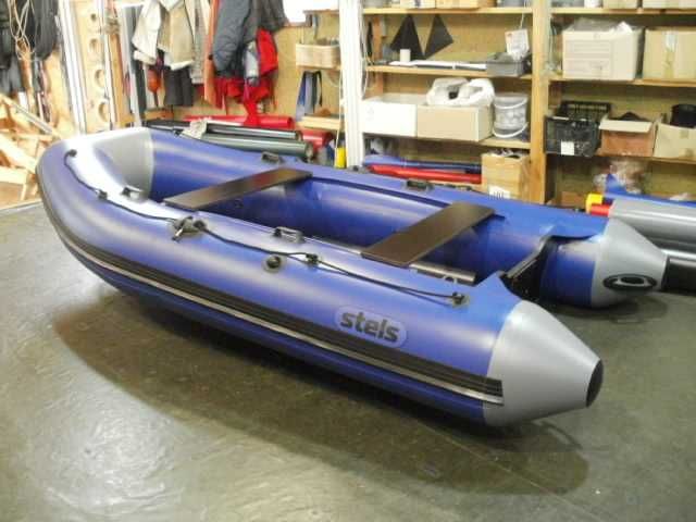 Лодка надувная моторная/гребная "Stels"