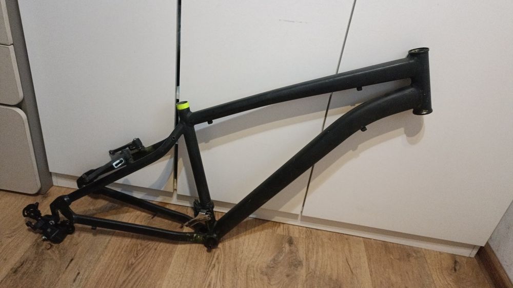 Rama do roweru btwin rockrider rozmiar 42 cm