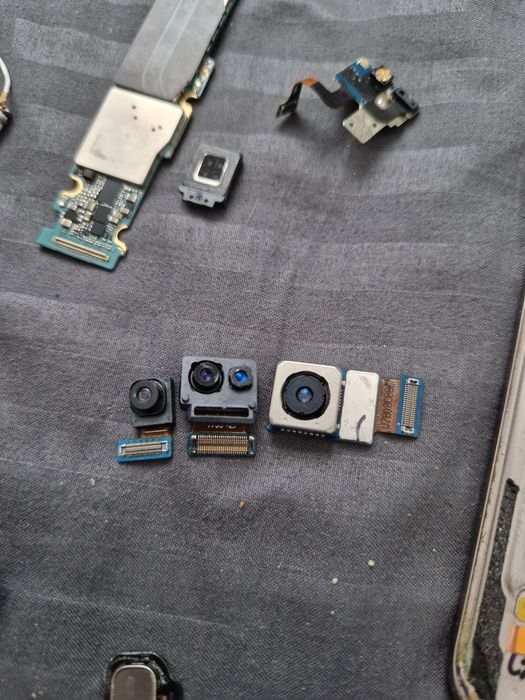Запчастини на Samsung s8