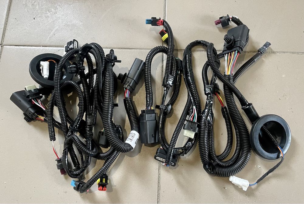 Проводка бампера переднего Tesla Model Y 2020 -2024