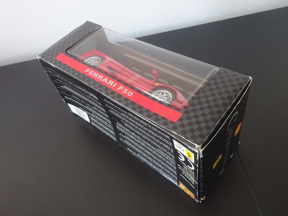 1:18 Maisto Ferrari F50 (2)