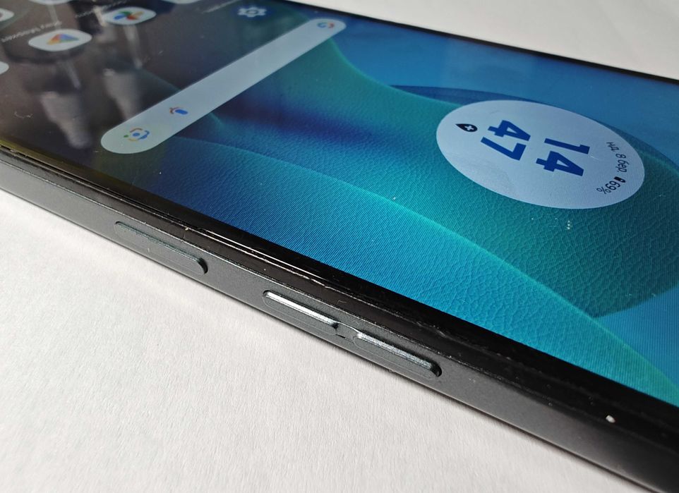 Motorola Moto G 5G 2024 6.6" 128GB 4+4GB не работает мобильная сеть