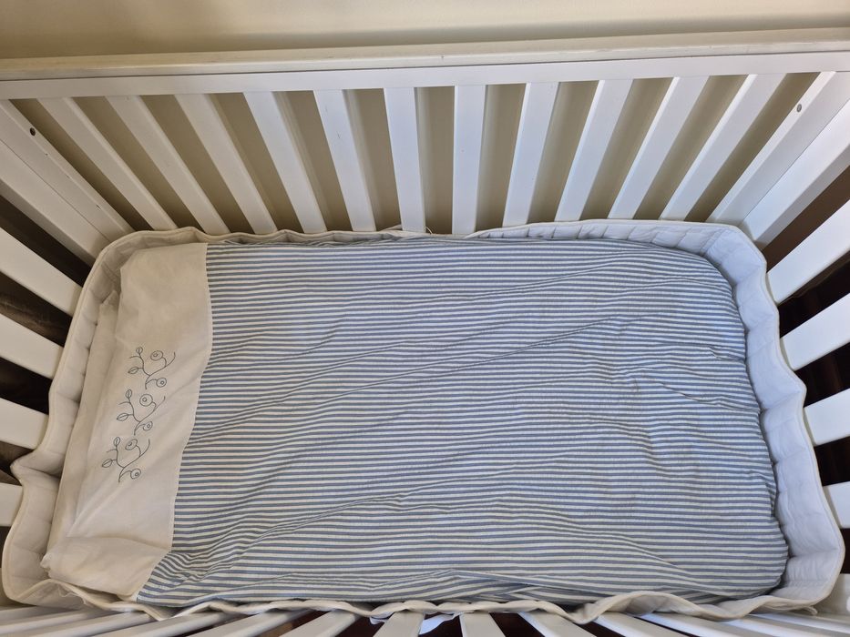 Cama de grades Trama completa