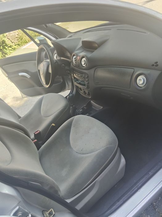 Citroën C3 a gasolina muito económico e fiável com ar condicionado