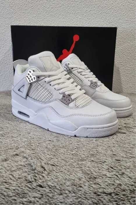 Jordan 4 Retro Metallic Gold R.39