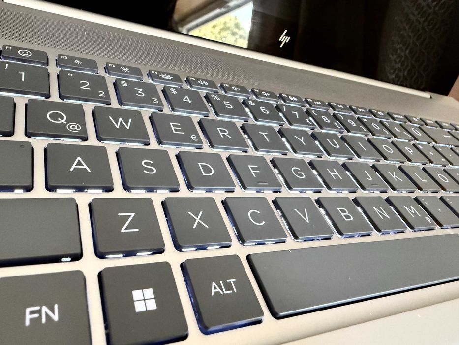 HP Envy 17-cw0001np|17.3"-4K|i7-1355u 10 Cores|32G Ram|Ssd 1TB|RTX3050