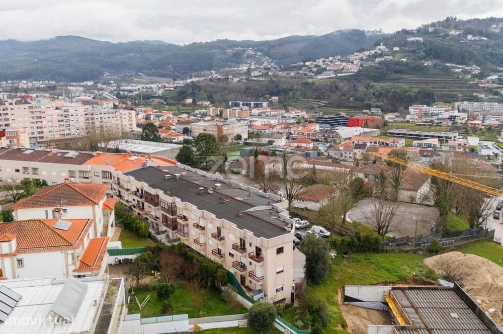 Apartamento T2 com duas frentes em Gualtar - Braga