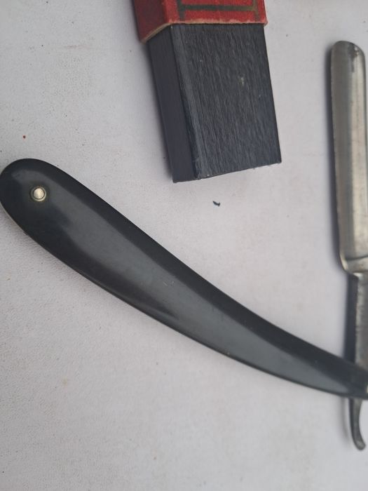 Бритва опасная Германия