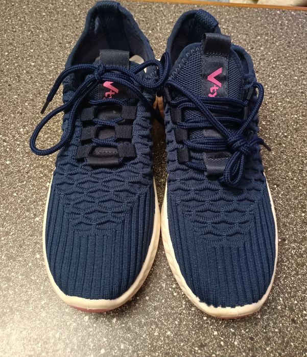 Кросівки Vty 37 розмір, нові