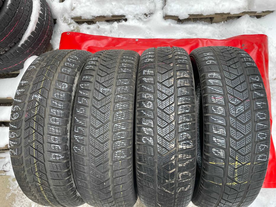 4szt. opony zimowe 215/65R17 99H Pirelli Scorpion Winter