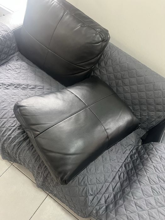 Sofa 2 lugares em preto