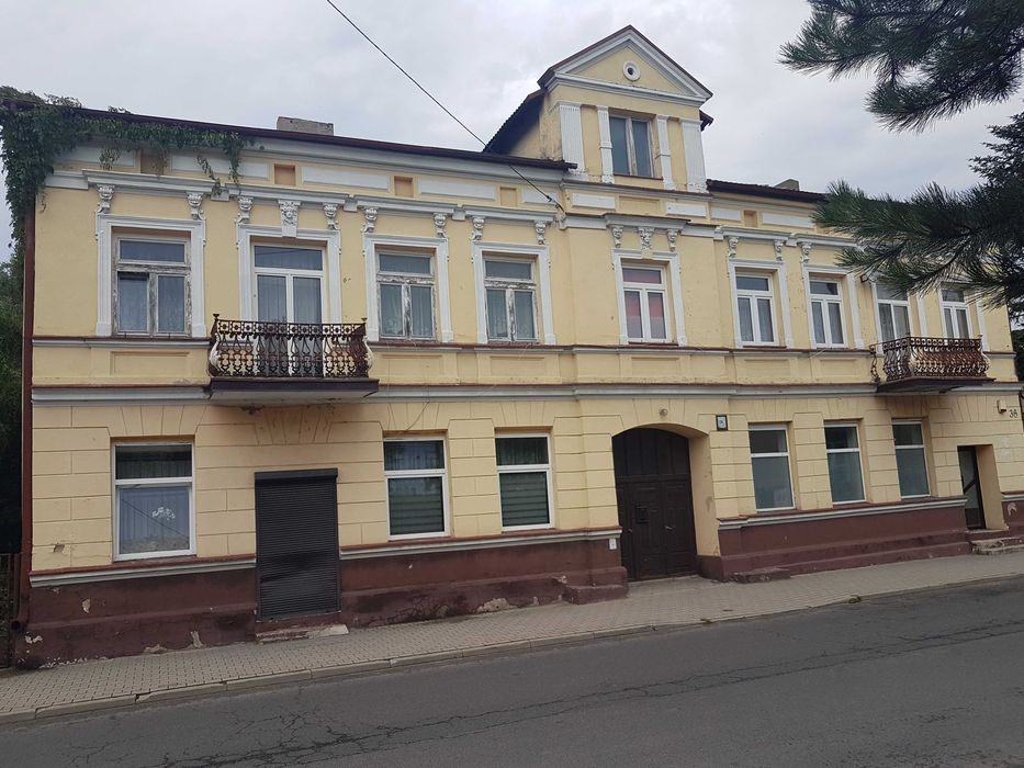 Klimatyczna kamienica w Brzezinach, woj. łódzkie