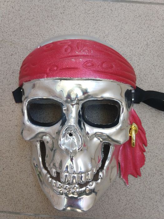 Маскарадна маска