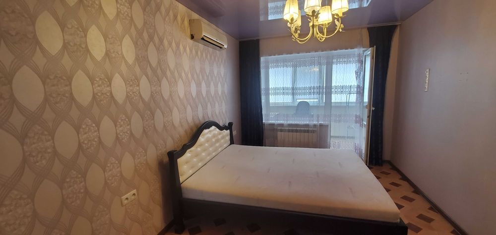 сдам 3комн квартиру на Ромаксе