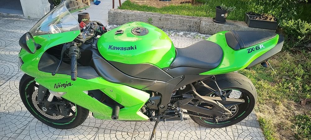 Kawasaki Ninja ZX6R