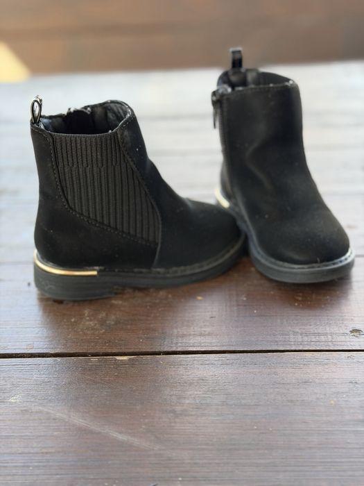 Ботіночки осінньо-весняні