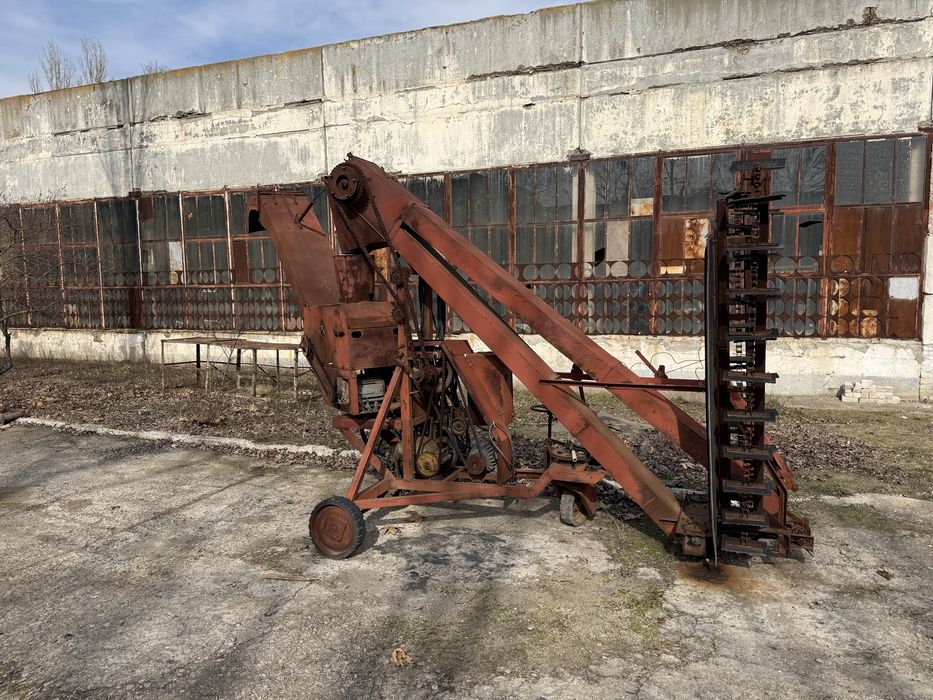Зерно метатель   погрузчик  овс-25