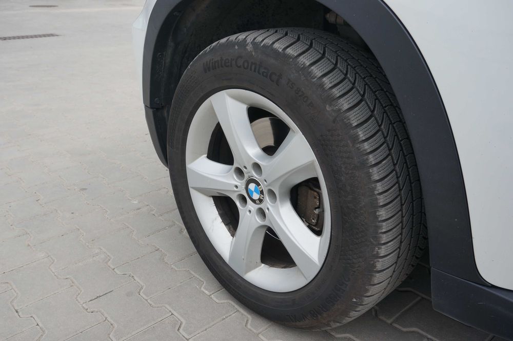 BMW X5 E70 3.0si AT