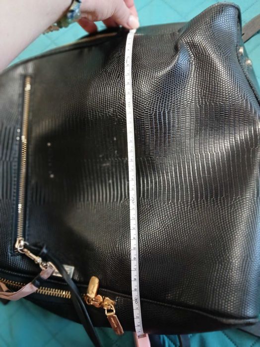 Mochila Parfois preta como nova
