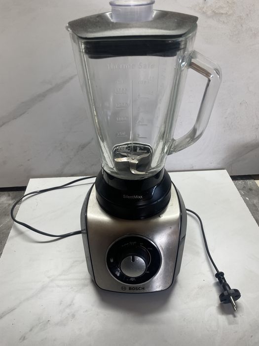 Blender kielichowy BOSCH SilentMixx