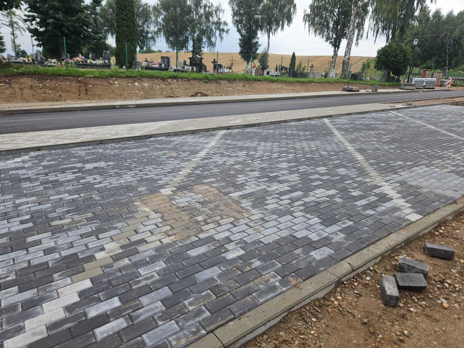 Utwardzenie dróg,wjazdy, ukladanie plyty jumbo/ yomba  ,roboty drogowe