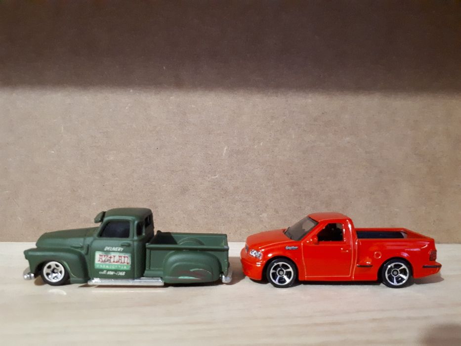 Lote de 5 carros 1/64