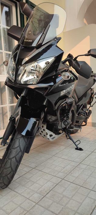 V Strom DL 650 em excelente estado