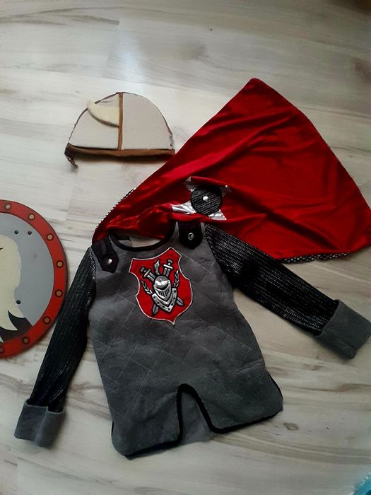 Костюм рицаря,короля,принца,новорічний костюм лицар,король 5-7років