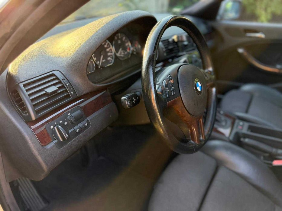 2003 BMW Series 3