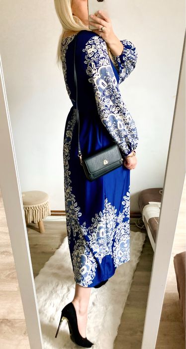 Sukienka Damska w kwiaty z paskiem elegancka L