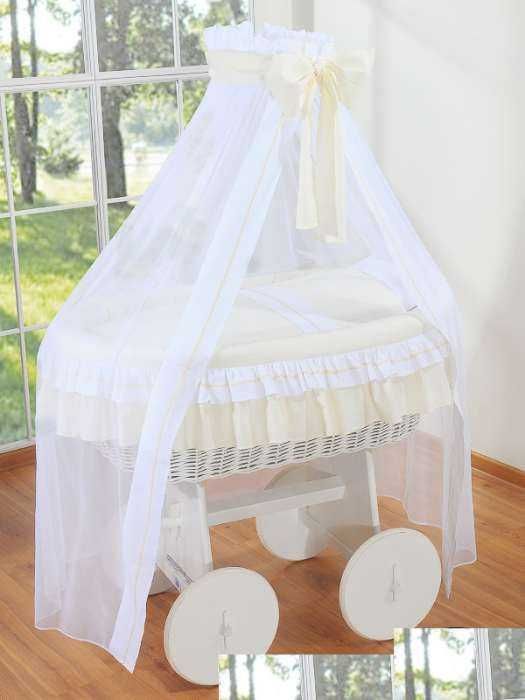 Alcofa, berço de bebé tudo  ( têxtil suporte e alcofa)